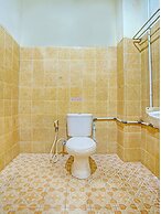 OYO 90947 Hotel Sarbini