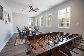 Eagle View #f8 4 Bedroom Townhouse