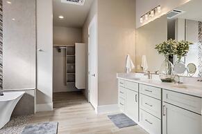 The Whole Cake 12 Bedroom Home