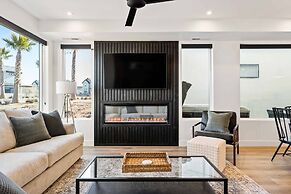 Palm Desert Oasis 5 Bedroom Home