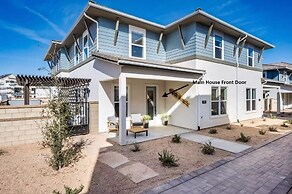 North Shore Villa 5 Bedroom Townhouse