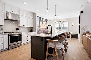 North Shore Villa 5 Bedroom Townhouse