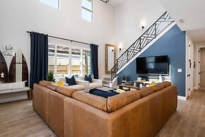 North Shore Villa 5 Bedroom Townhouse