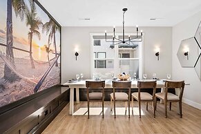 North Shore Villa 5 Bedroom Townhouse