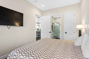 The Hudson #f2 4 Bedroom Townhouse