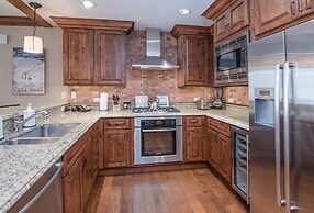 Ritz Carlton Vail #410 2 Bedroom Condo by RedAwning