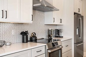 Slice Of Paradise 6 Bedroom Home