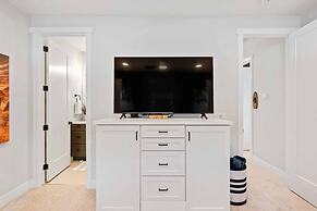 North Shore At Desert Color 6 Bedroom Townhouse