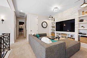 North Shore At Desert Color 6 Bedroom Townhouse