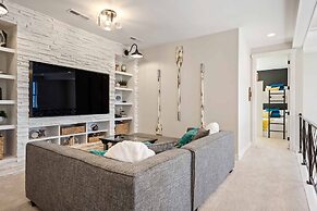 North Shore At Desert Color 6 Bedroom Townhouse