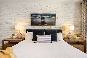 North Shore At Desert Color 6 Bedroom Townhouse