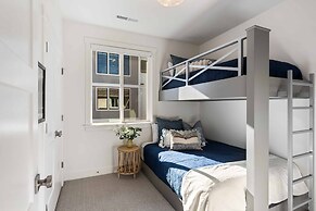 Don't You Wish Your Beach House Was Hot Like Me 5 Bedroom Townhouse