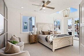 Don't You Wish Your Beach House Was Hot Like Me 5 Bedroom Townhouse