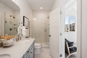 Don't You Wish Your Beach House Was Hot Like Me 5 Bedroom Townhouse