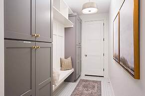 Don't You Wish Your Beach House Was Hot Like Me 5 Bedroom Townhouse