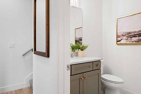 Don't You Wish Your Beach House Was Hot Like Me 5 Bedroom Townhouse