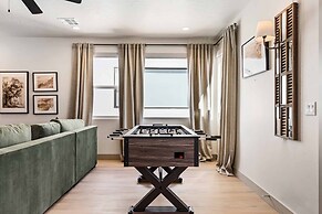 Casa Lua 5 Bedroom Townhouse