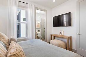 Casa Lua 5 Bedroom Townhouse