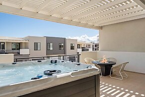 Casa Lua 5 Bedroom Townhouse