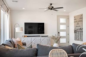 Casa Lua 5 Bedroom Townhouse