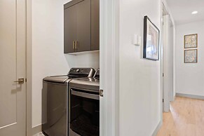 Casa Lua 5 Bedroom Townhouse