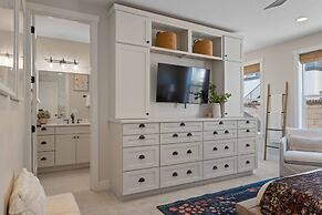 Forever No Bad Days 6 Bedroom Townhouse