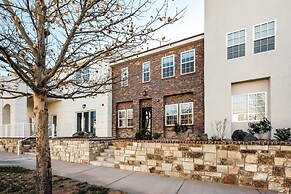 Zion's Haven #f4 4 Bedroom Townhouse