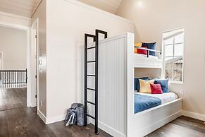 Palazzo #f11 5 Bedroom Home