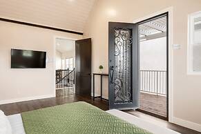 Palazzo #f11 5 Bedroom Home