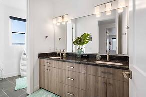 Good Vibes Vacation Home 5 Bedroom Home