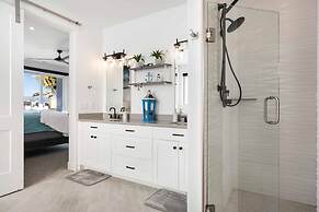 Good Vibes Vacation Home 5 Bedroom Home