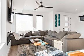 Good Vibes Vacation Home 5 Bedroom Home