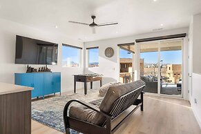 Good Vibes Vacation Home 5 Bedroom Home