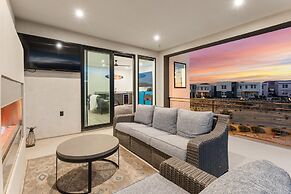 Good Vibes Vacation Home 5 Bedroom Home