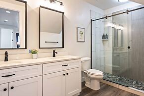 The Ann Marie #f1 6 Bedroom Townhouse