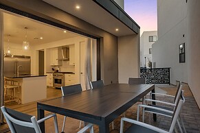 1 Chill Casa 5 Bedroom Home