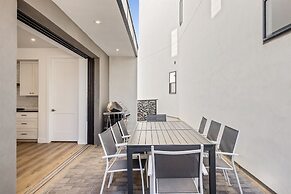 1 Chill Casa 5 Bedroom Home