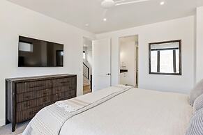 1 Chill Casa 5 Bedroom Home