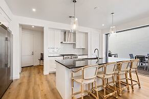 1 Chill Casa 5 Bedroom Home