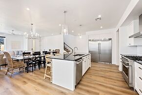 1 Chill Casa 5 Bedroom Home