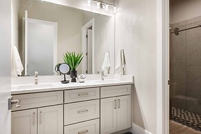 Slice Of Heaven 6 Bedroom Home