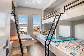 Slice Of Heaven 6 Bedroom Home