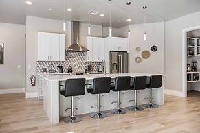 Slice Of Heaven 6 Bedroom Home