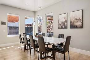 Slice Of Heaven 6 Bedroom Home