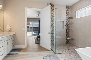 Slice Of Heaven 6 Bedroom Home