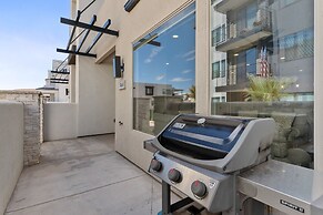 Lula Inez Game Paradise 4 Bedroom Townhouse