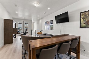 Lula Inez Game Paradise 4 Bedroom Townhouse