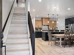 Lula Inez Game Paradise 4 Bedroom Townhouse