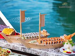 Halong Diamond Cruises