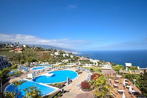 Coral La Quinta Park Suites